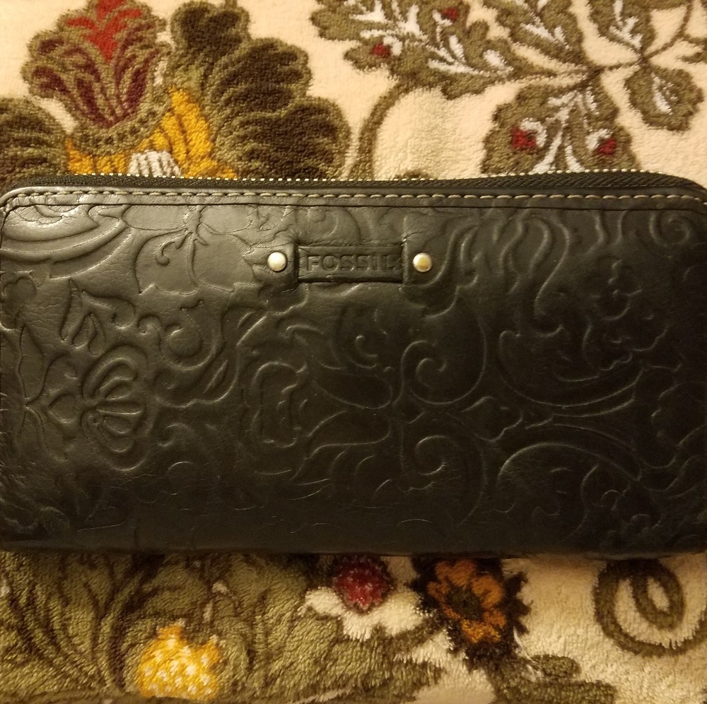 Fossil Wallet
